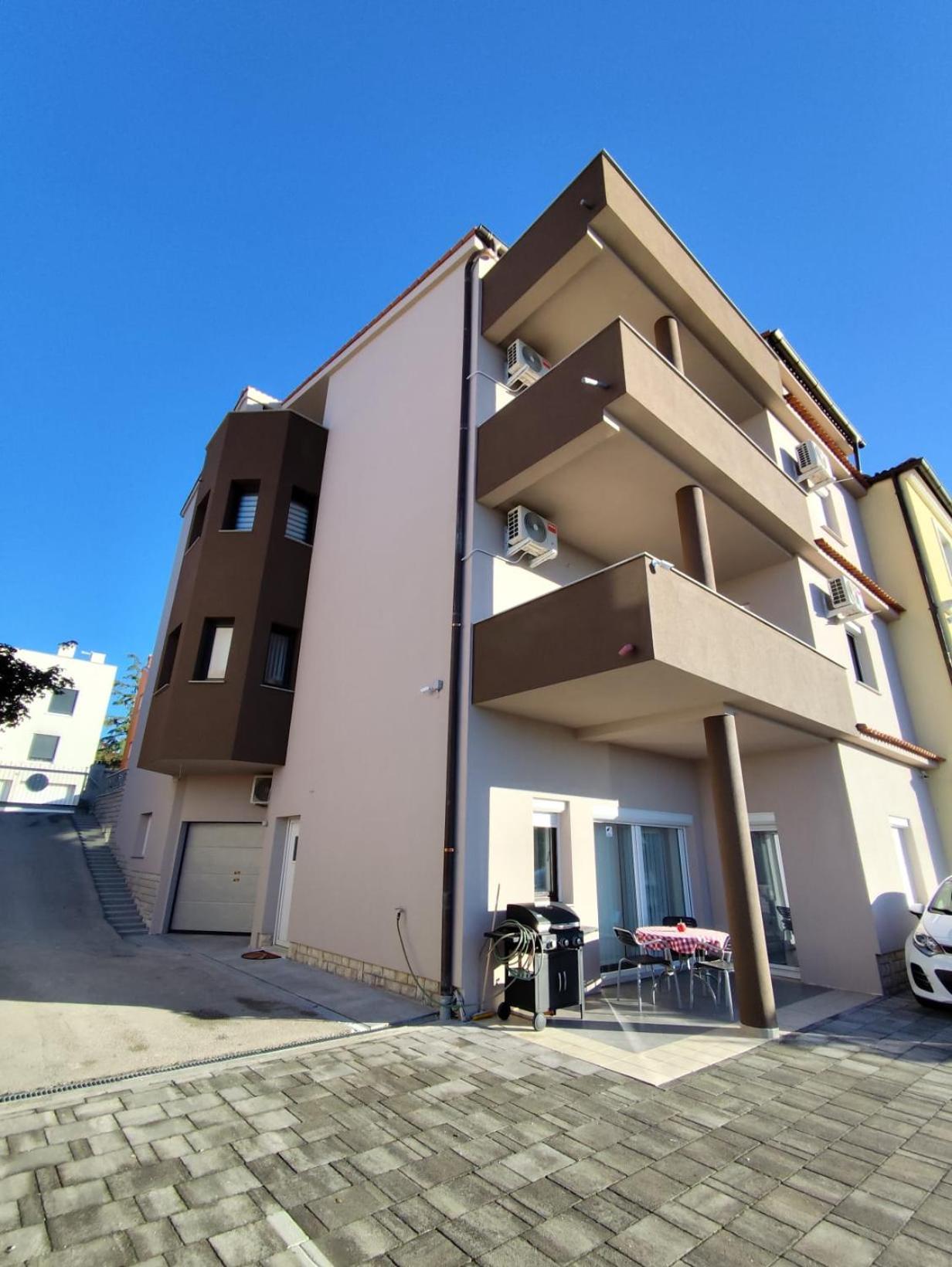 Villa Twins Markovic Pula Exterior photo